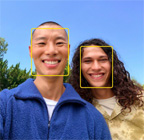 Die Automatische Ausrichtung für Fotos hebt Gesichter hervor